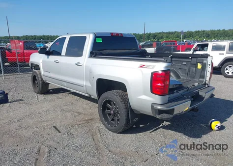 2015 Chevrolet Silverado 1500 2Lt z USA, uszkodzony, nr VIN 3GCUKREC1FG213871